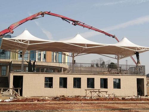 膜結構體育設施